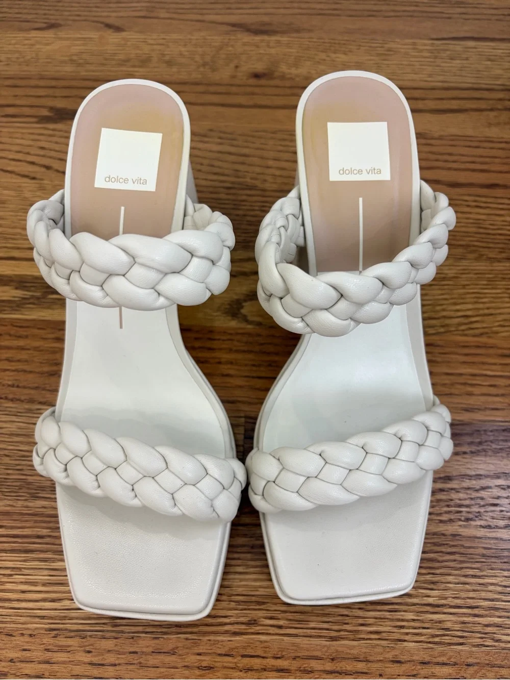 Dolce Vita Ashby Ivory Stella Braided Two-Band City Sandals (10)
